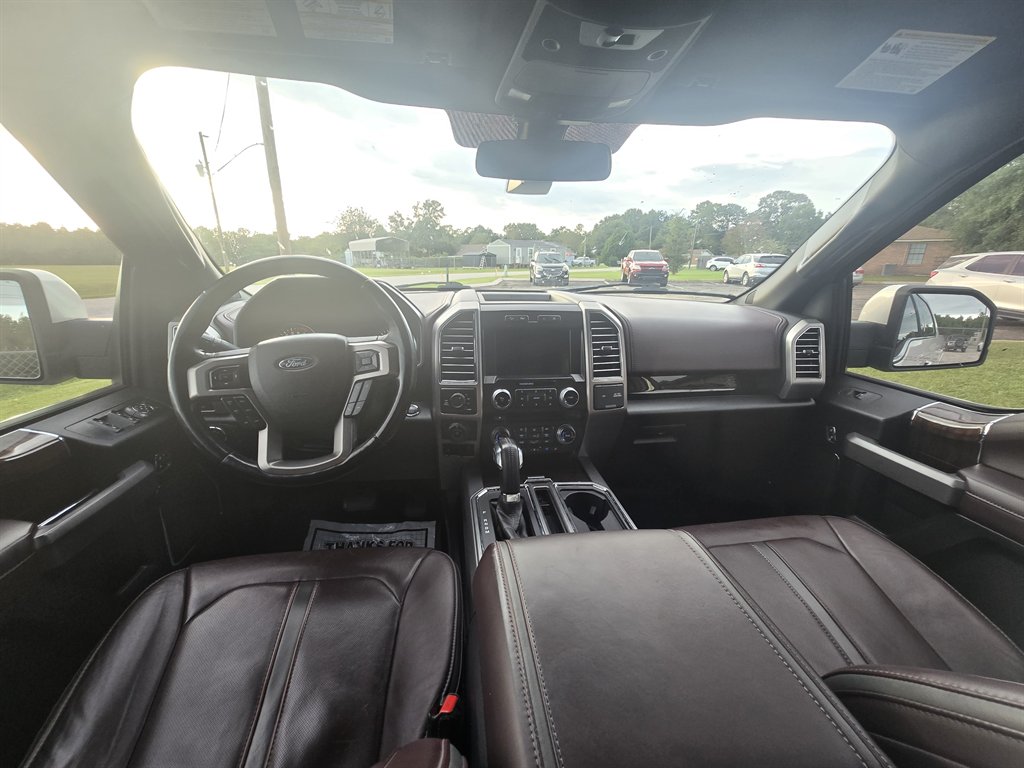 2017 Ford F-150 Platinum - Photo 6
