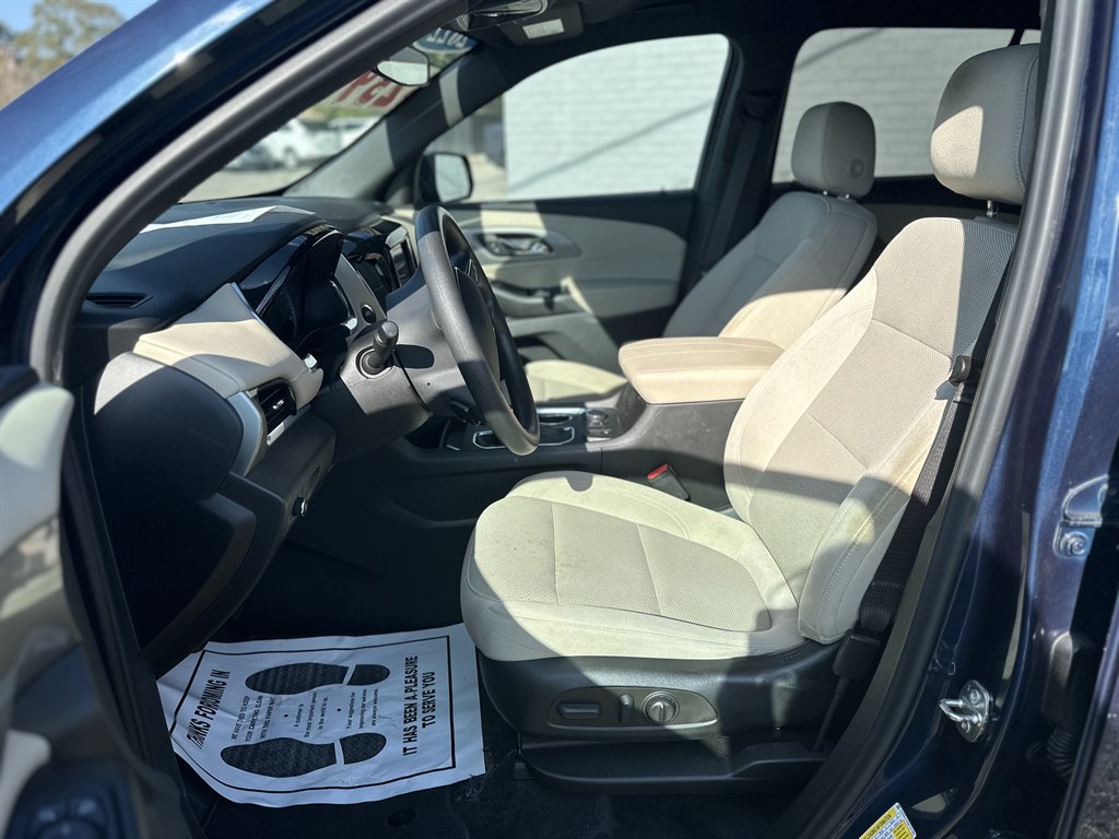 2022 Chevrolet Traverse 1FL - Photo 7